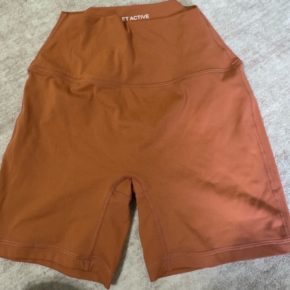 Set active luxform shorts size small